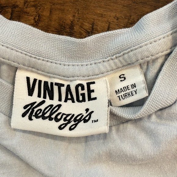 Kelloggs graphic t shirt! - Picture 4 of 5